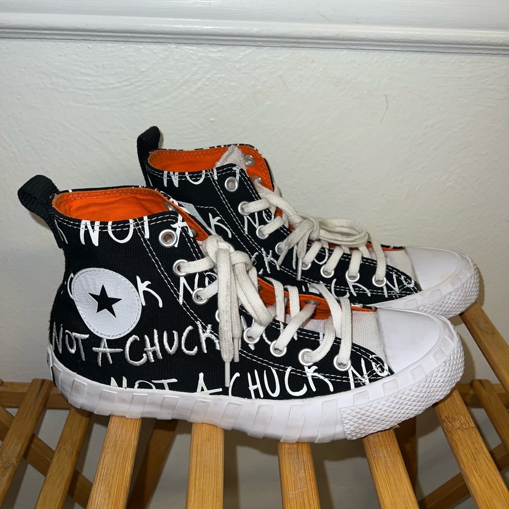 UNT1TL3D Hi Converse NOT A CHUCK